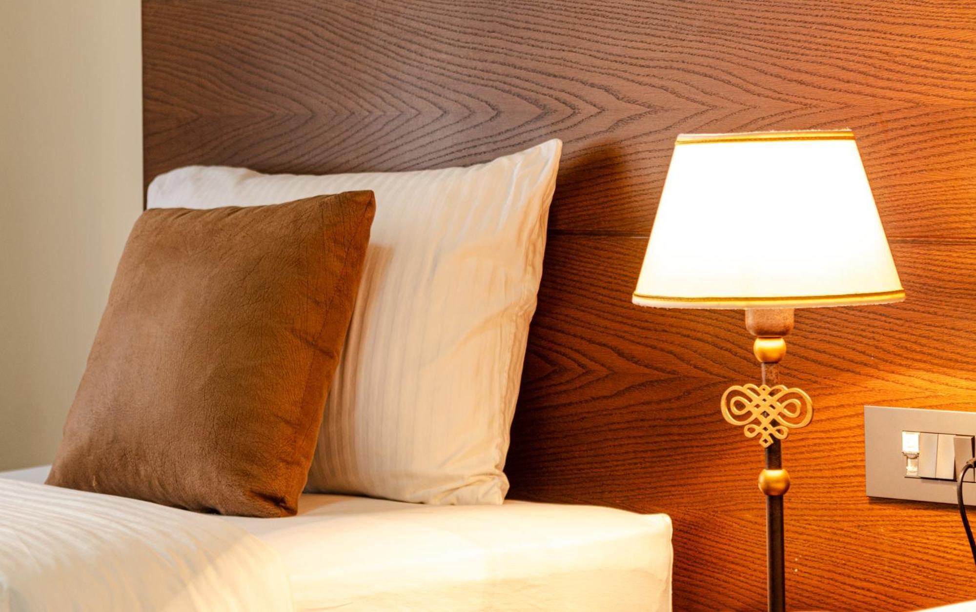 Britannia Suites Beiroet Buitenkant foto