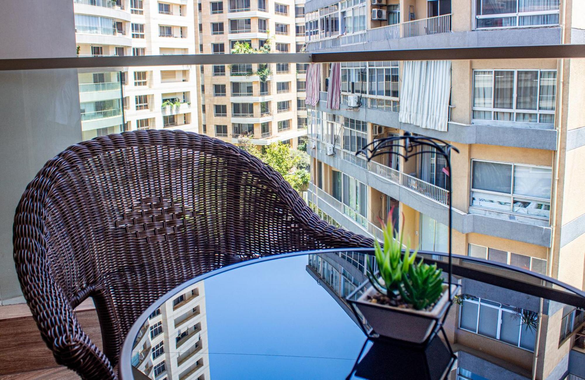 Britannia Suites Beiroet Buitenkant foto