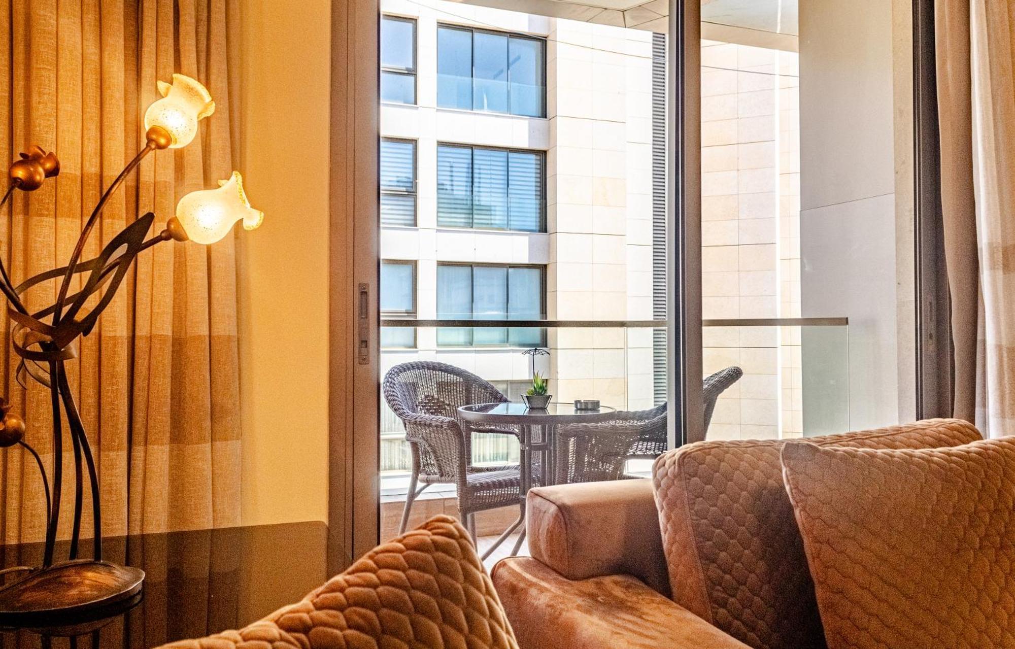 Britannia Suites Beiroet Buitenkant foto