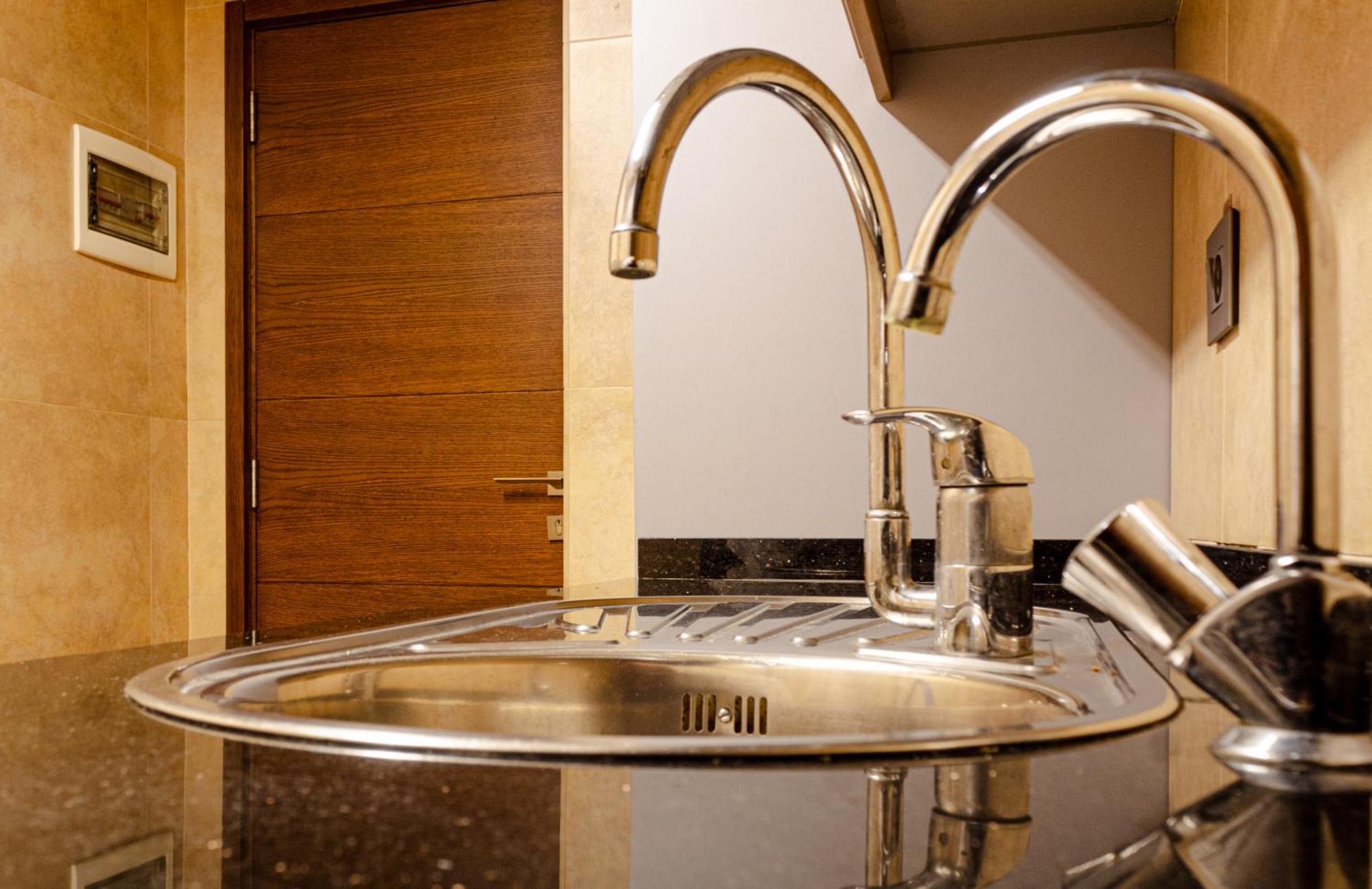 Britannia Suites Beiroet Buitenkant foto