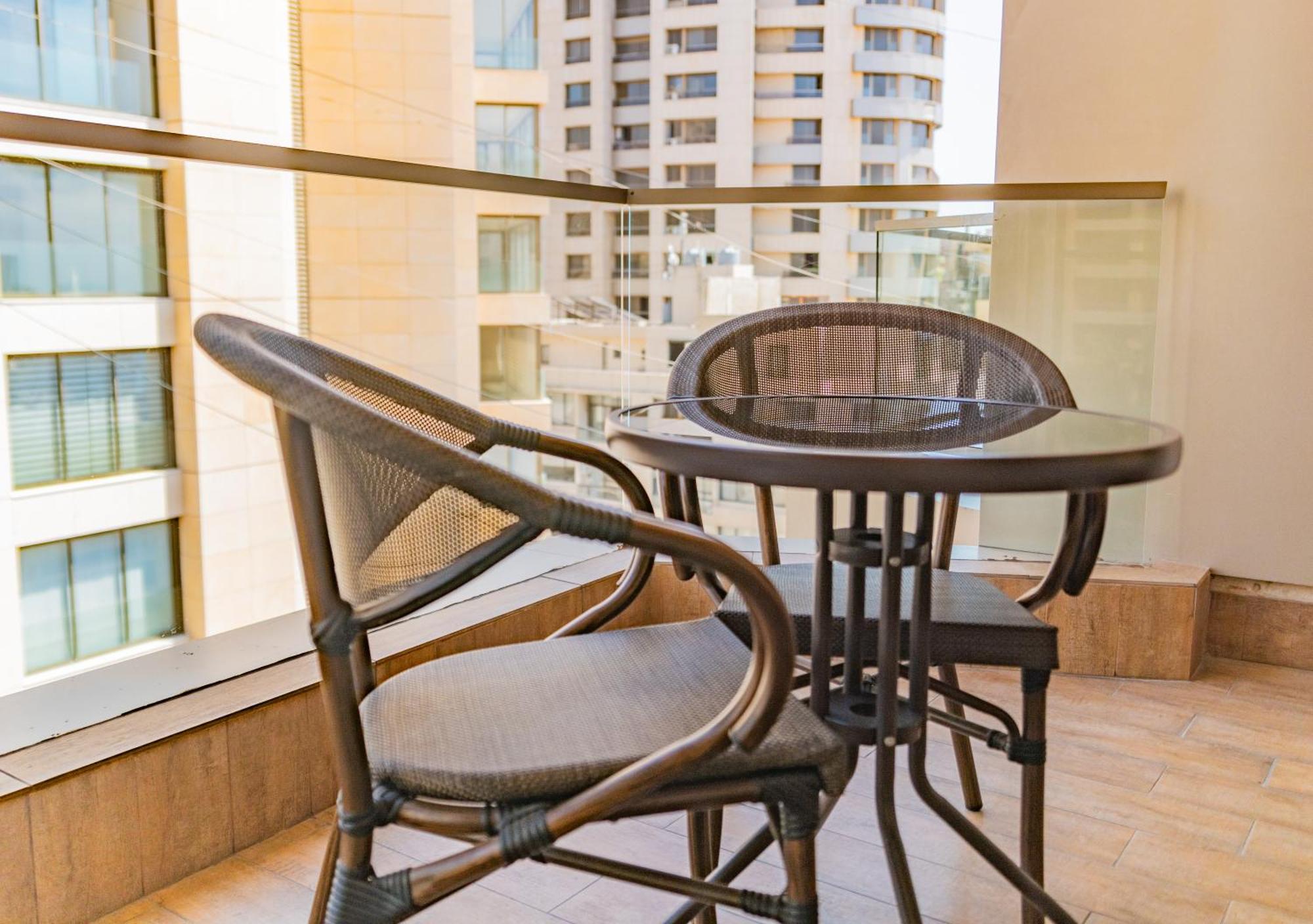 Britannia Suites Beiroet Buitenkant foto